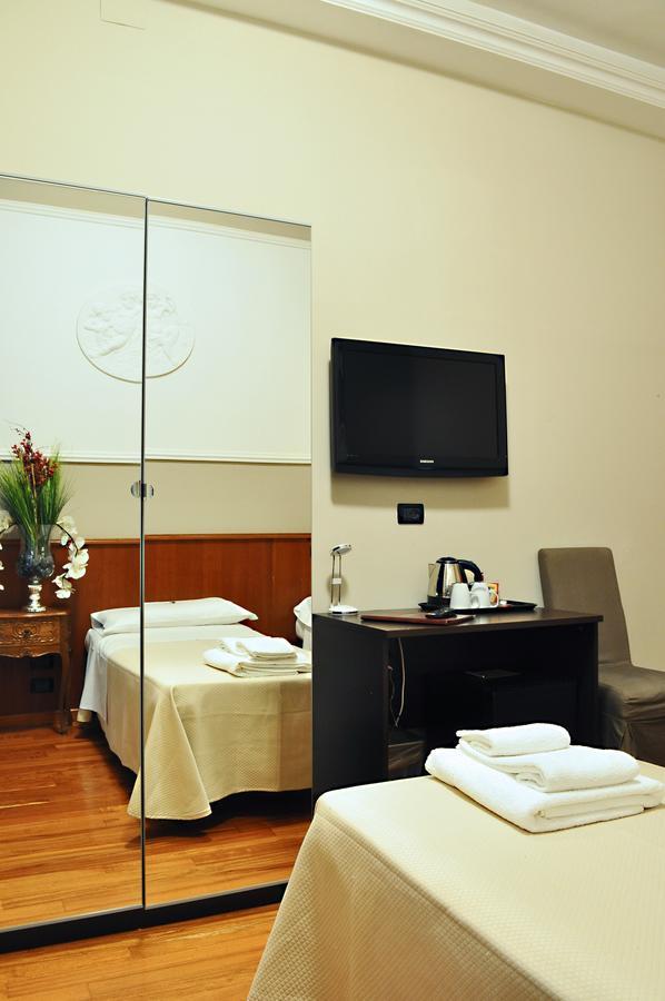 Twenty Nine Hotel 2*